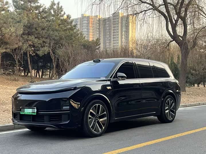 Фото 1 - LiXiang L9