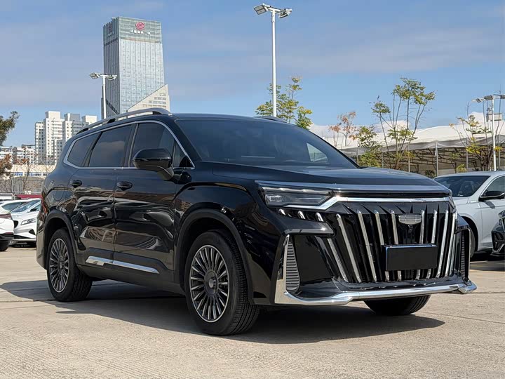 Photo 3 - Geely Okavango L