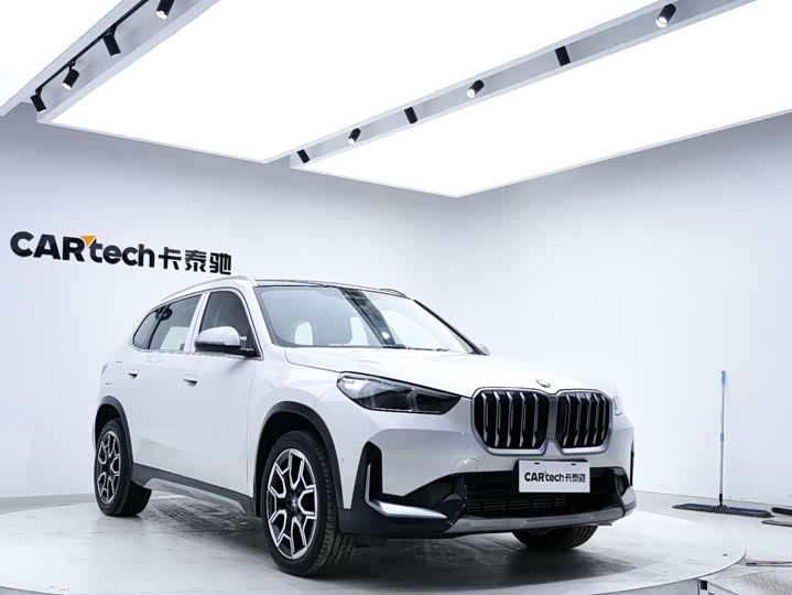Фото 5 - BMW X1
