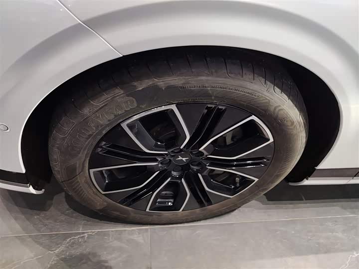 Фото 5 - XPeng G9