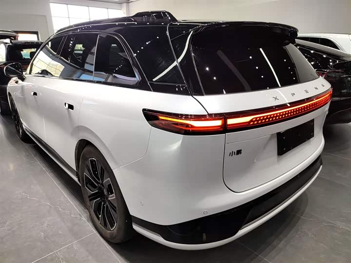 Фото 7 - XPeng G9