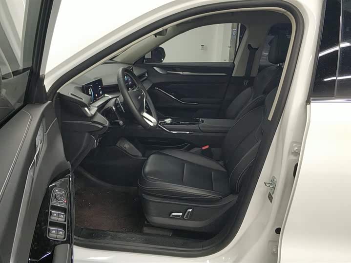 Фото 9 - Haval H6