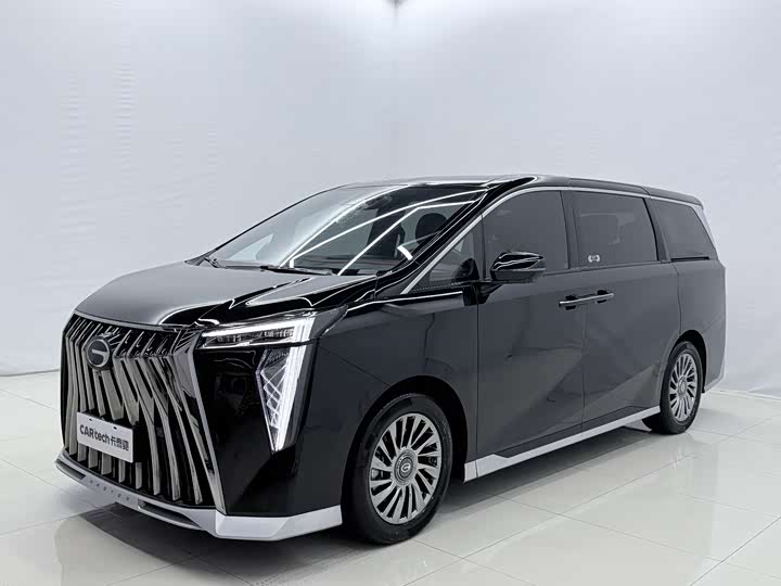 Фото 1 - GAC Trumpchi M8