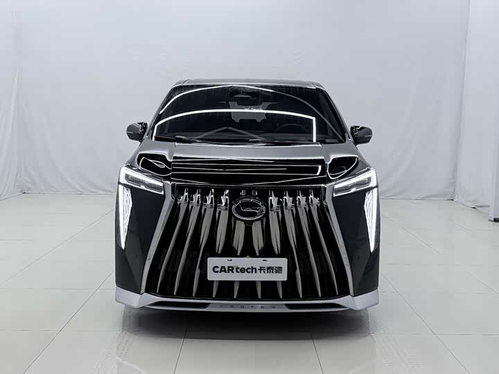 Фото 2 - GAC Trumpchi M8
