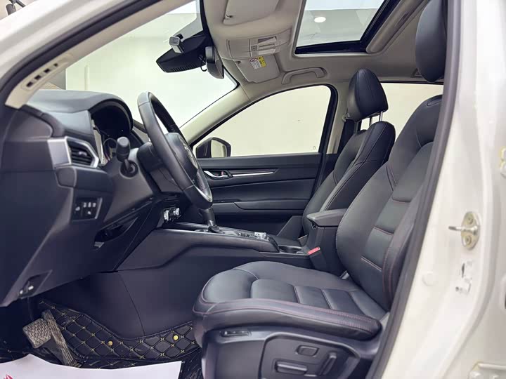 Фото 4 - Mazda CX-5