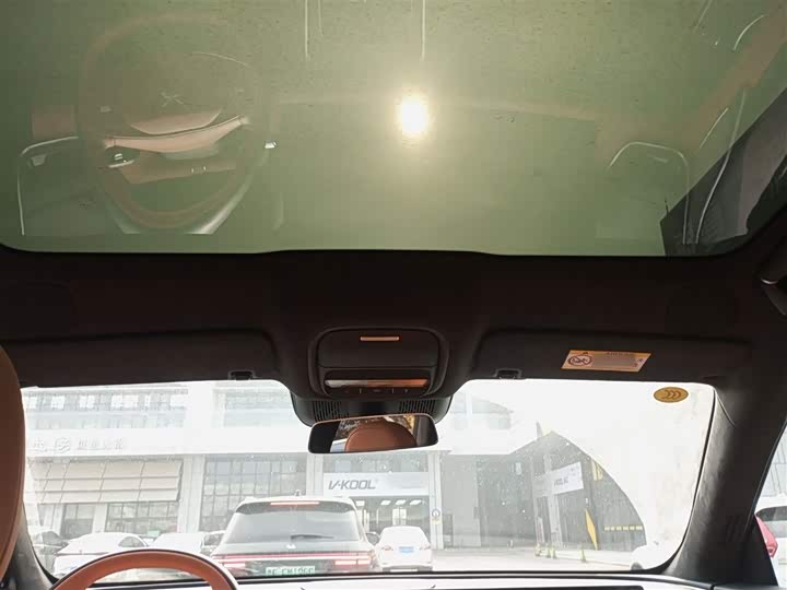 Фото 8 - XPeng G9