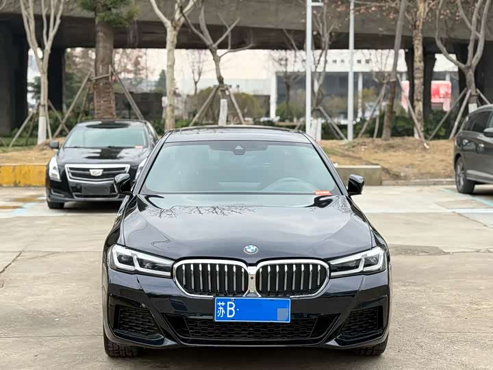 Фото 2 - BMW 5 Series