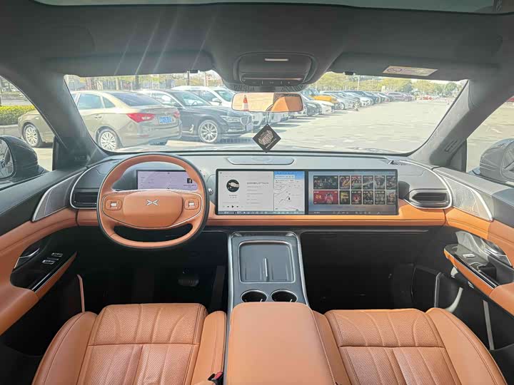 Фото 7 - XPeng G9