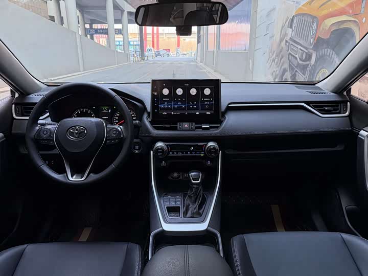 Фото 5 - Toyota Wildlander