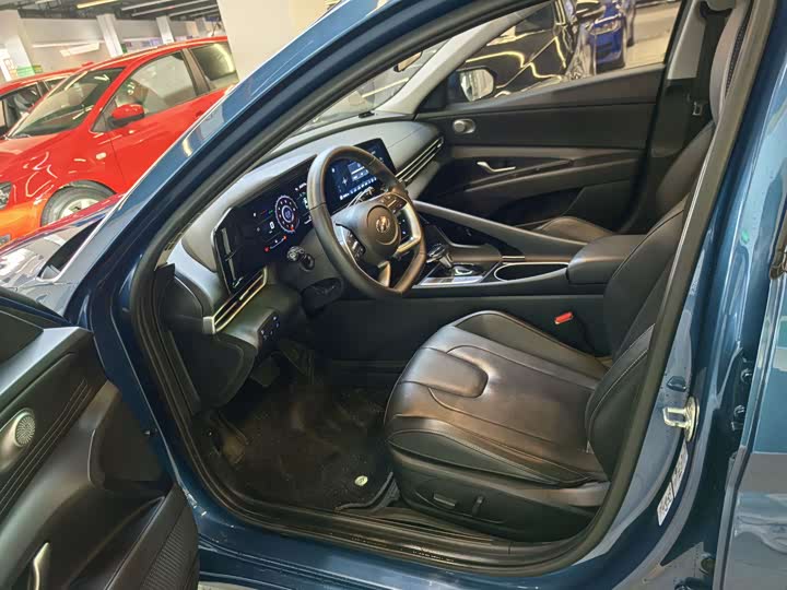 Фото 6 - Hyundai Elantra N line