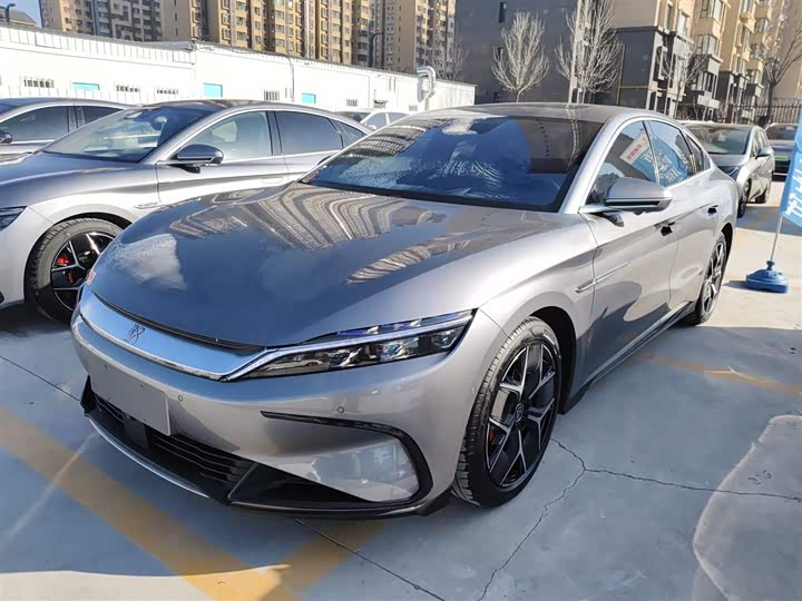 Фото 2 - BYD Han