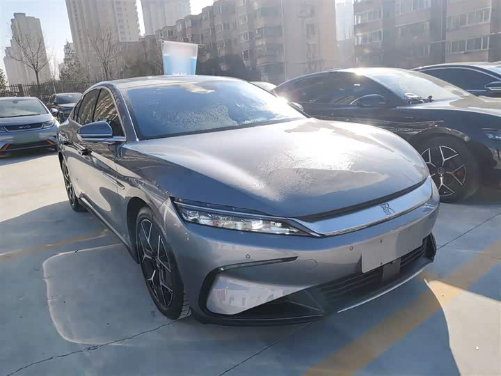 Фото 4 - BYD Han