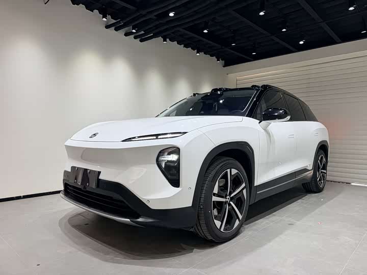 Фото 1 - Nio ES7