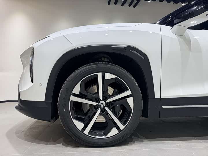 Фото 8 - Nio ES7