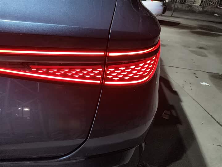 Фото 8 - BYD Seal