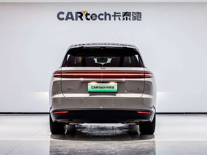 Фото 5 - LiXiang i8