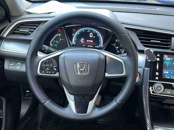 Фото 6 - Honda Civic