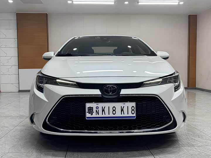 Фото 2 - Toyota Levin