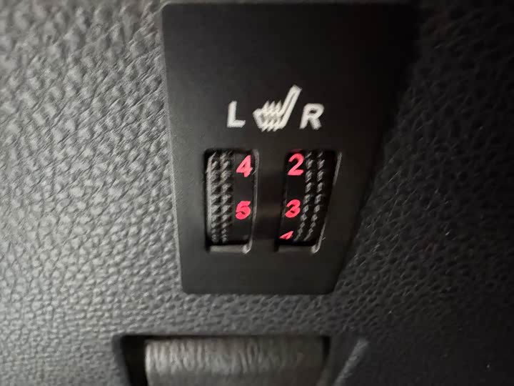 Фото 8 - Toyota Levin