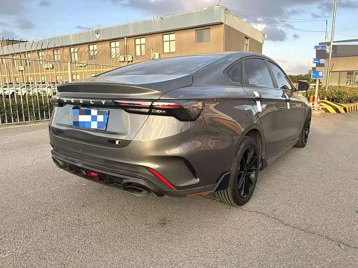 Фото 6 - Geely Binrui