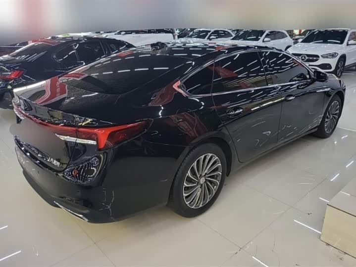 Фото 3 - Buick LaCrosse