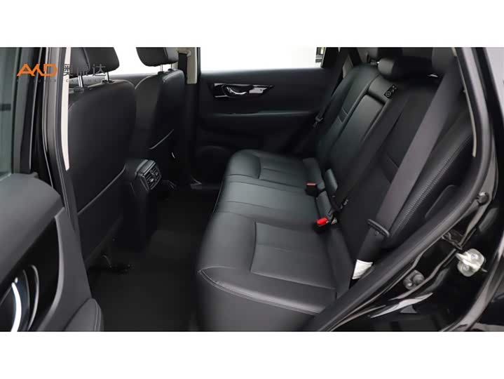 Фото 7 - Nissan X-Trail