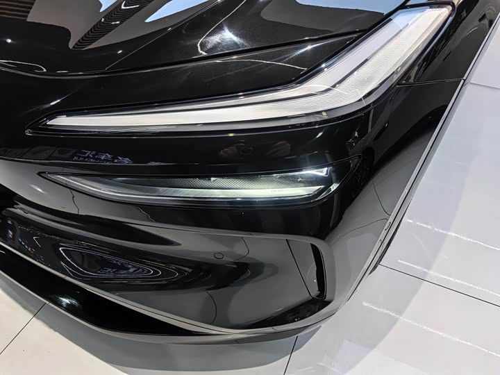 Фото 3 - Nio Onvo L60