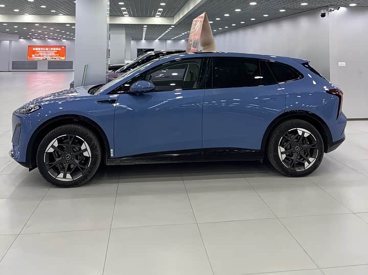 Фото 3 - Hongqi EHS5 (Tiangong 06)