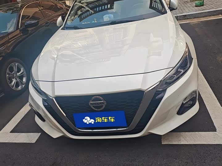 Фото 2 - Nissan Teana