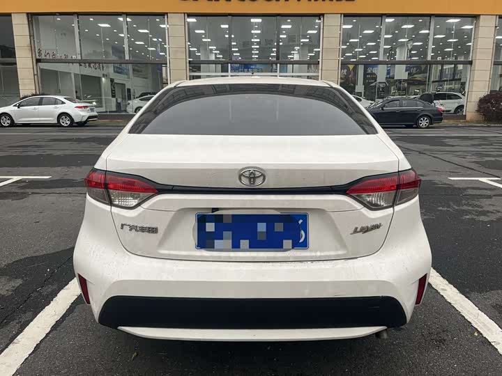 Фото 5 - Toyota Levin