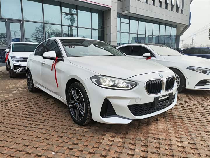 Фото 4 - BMW 1 Series