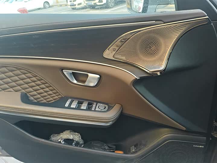 Фото 7 - BYD Han