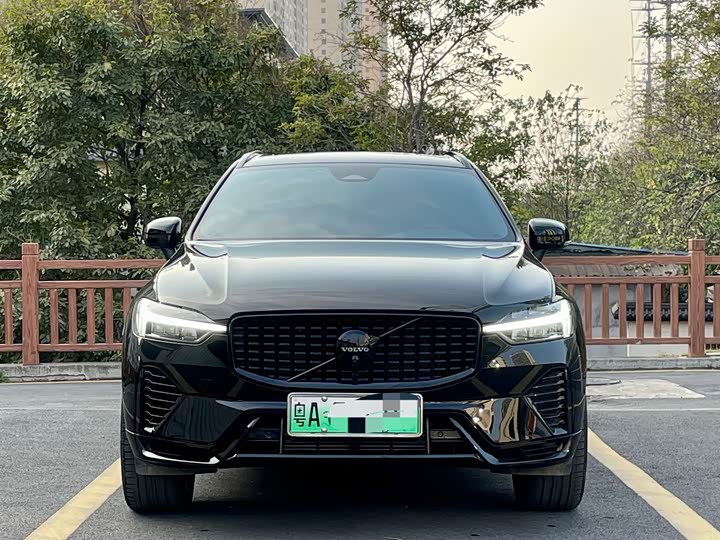 Фото 2 - Volvo XC60 Hybrid