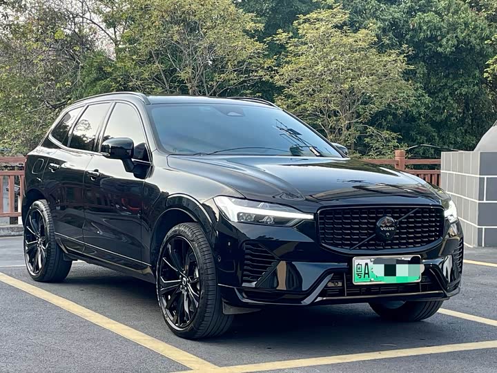 Фото 3 - Volvo XC60 Hybrid