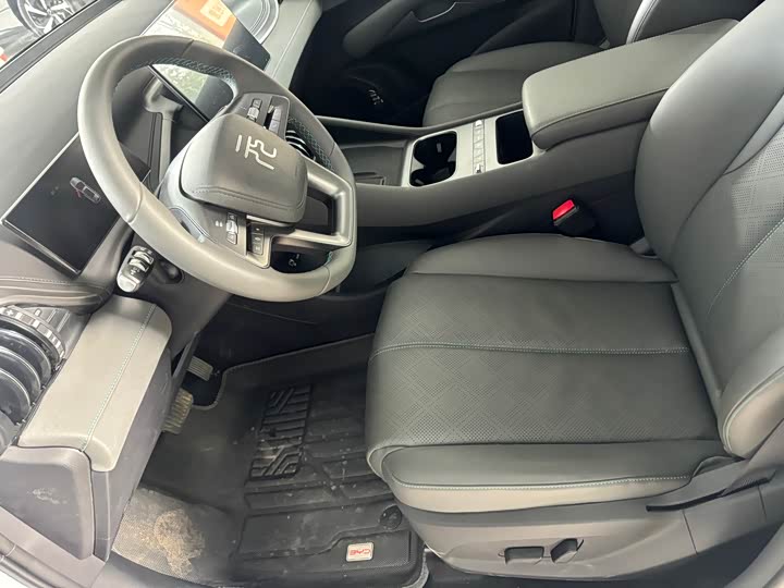 Фото 4 - BYD Yuan Plus