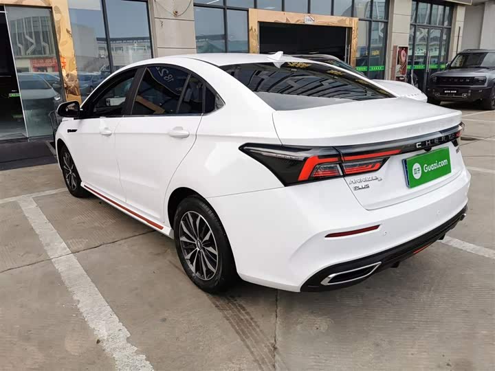 Фото 5 - Chery Omoda S5 (Arrizo 5 Plus)