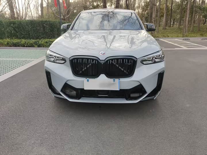 Фото 2 - BMW X4 M