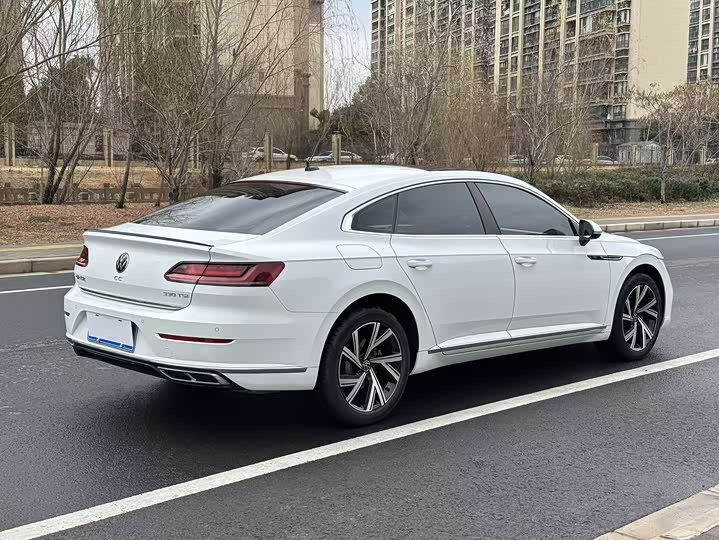 Фото 6 - Volkswagen CC