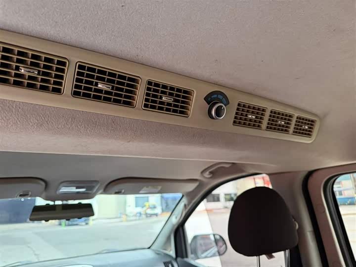 Фото 9 - Dongfeng Forthing Lingzhi Plus