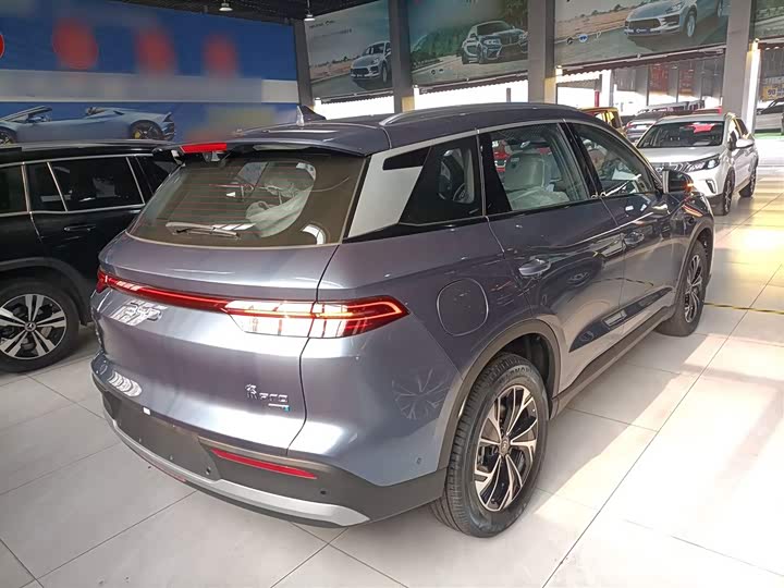 Фото 7 - BYD Song Pro Hybrid