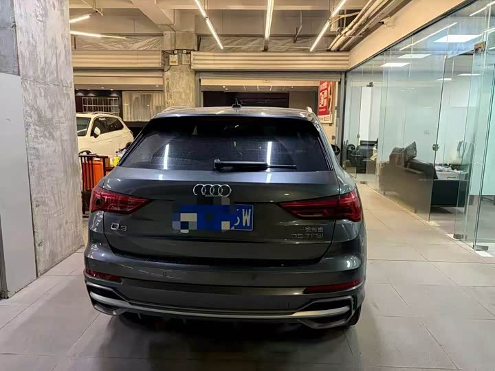 Фото 5 - Audi Q3