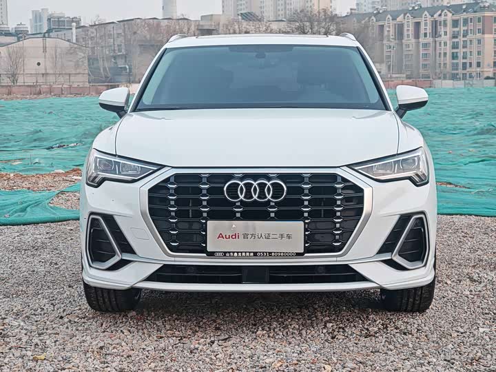 Фото 2 - Audi Q3