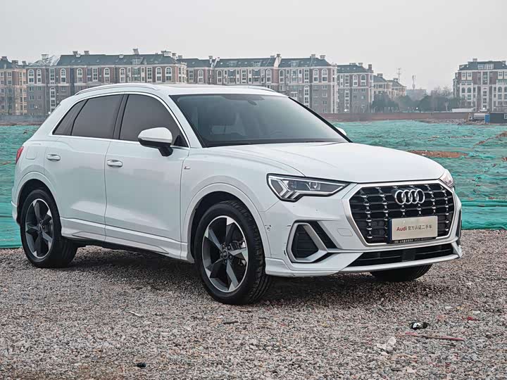 Фото 3 - Audi Q3