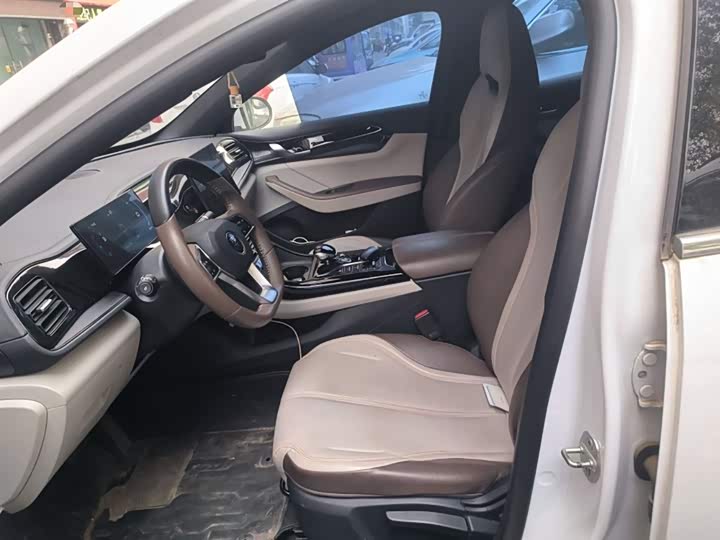 Фото 8 - BYD Qin Plus