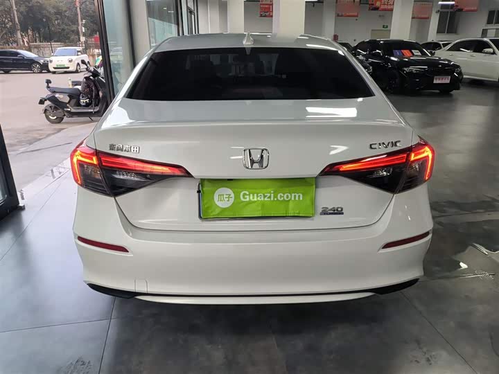 Фото 6 - Honda Civic