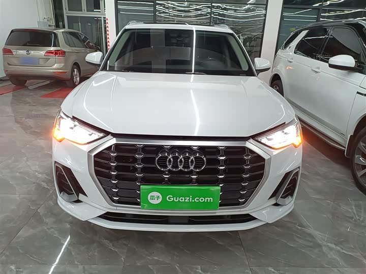 Фото 3 - Audi Q3