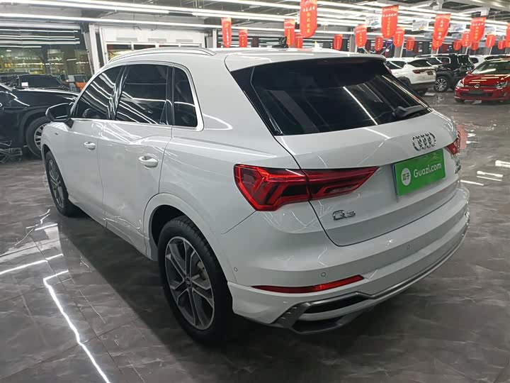 Фото 5 - Audi Q3