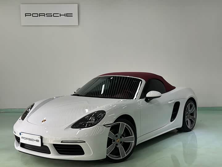 Фото 1 - Porsche 718