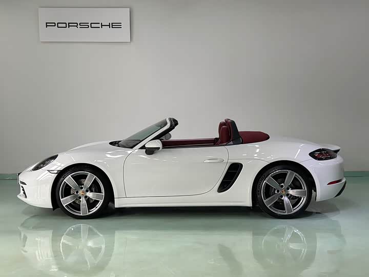 Фото 3 - Porsche 718