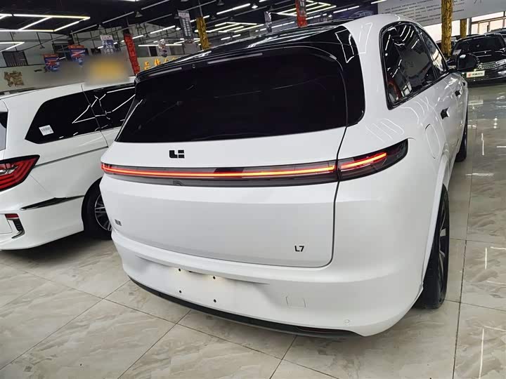 Фото 6 - LiXiang L7